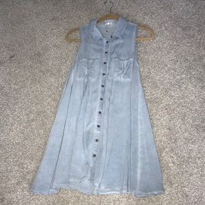 M En Creme blue button down sleeveless tank dress
